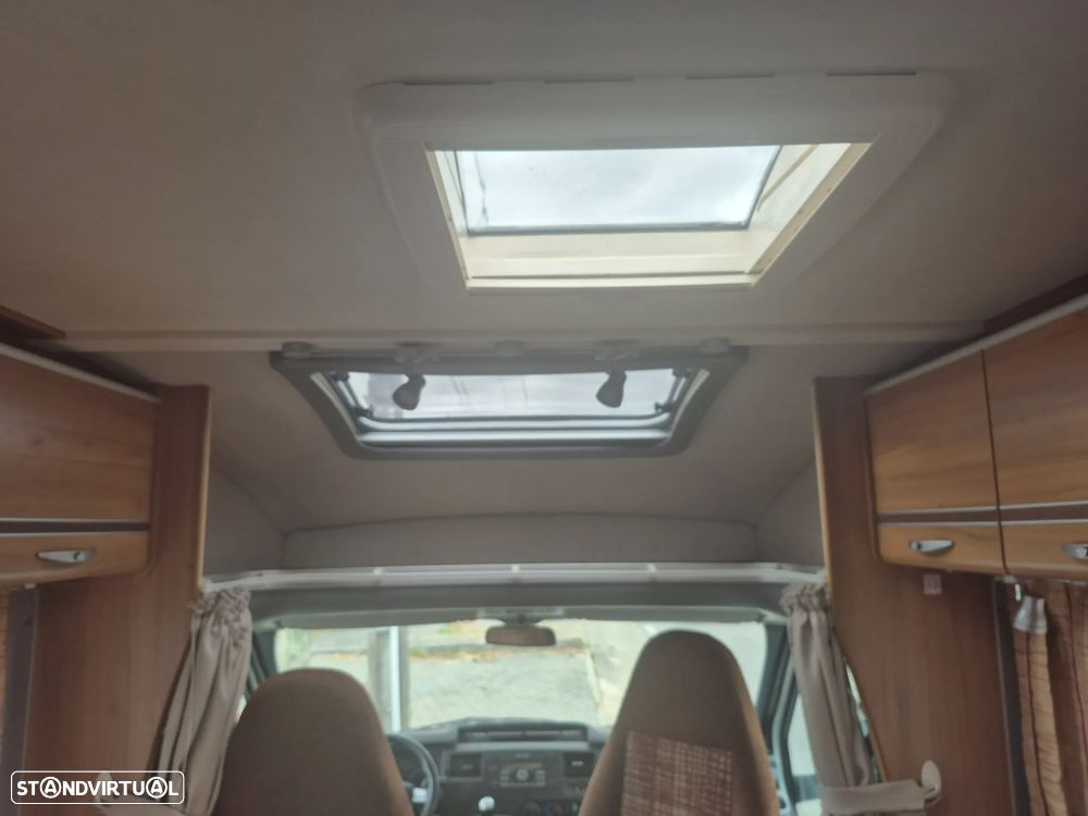 Burstner Nexxo FORD TRANSIT 2.2 DCI 110 CV  C/AC -  BRUSTNER  - 4 LUGARES - 4 DORMIDAS - 43