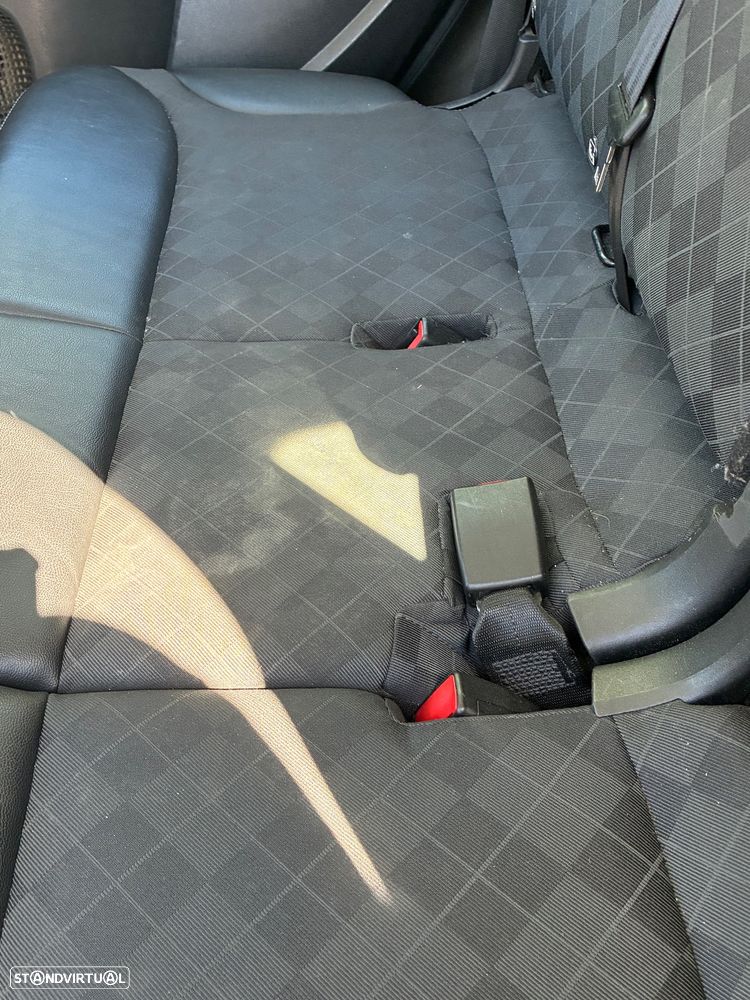 Fiat 500L 1.3 MJ Cross S&S - 19