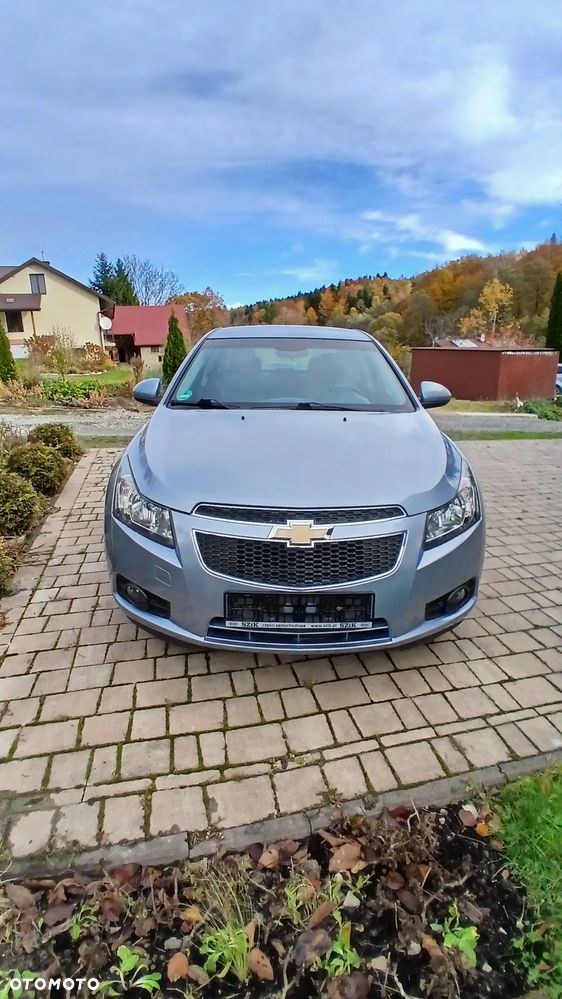 Chevrolet Cruze 1.6 - 6