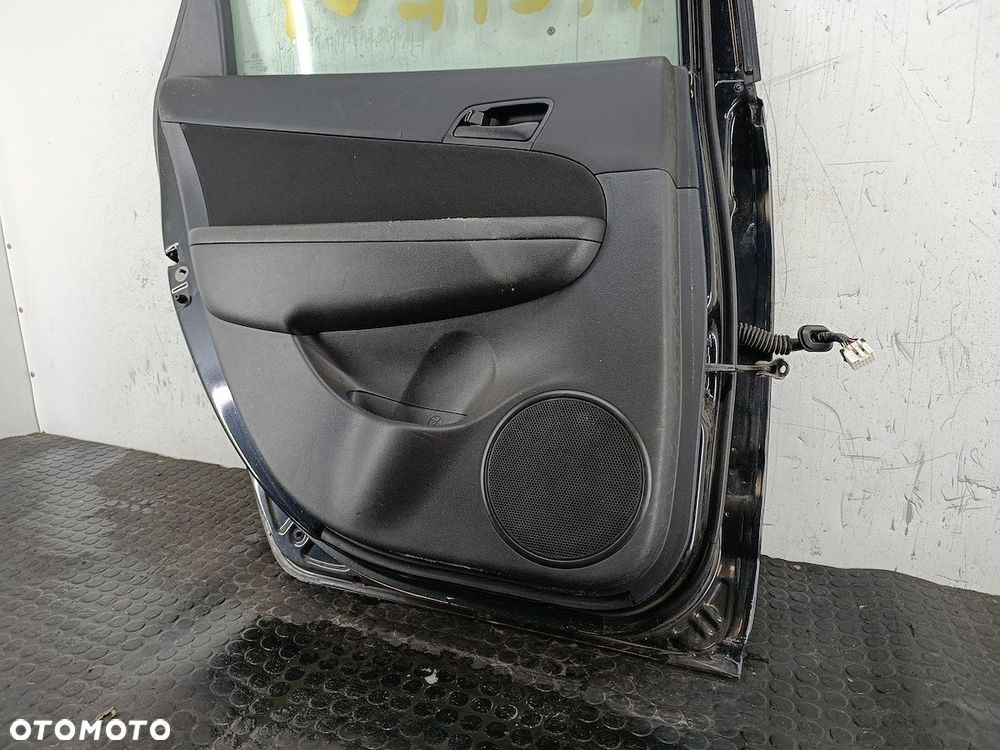 DRZWI TYŁ LEWY  HYUNDAI I30 I CW FL 9F KOMBI - 10