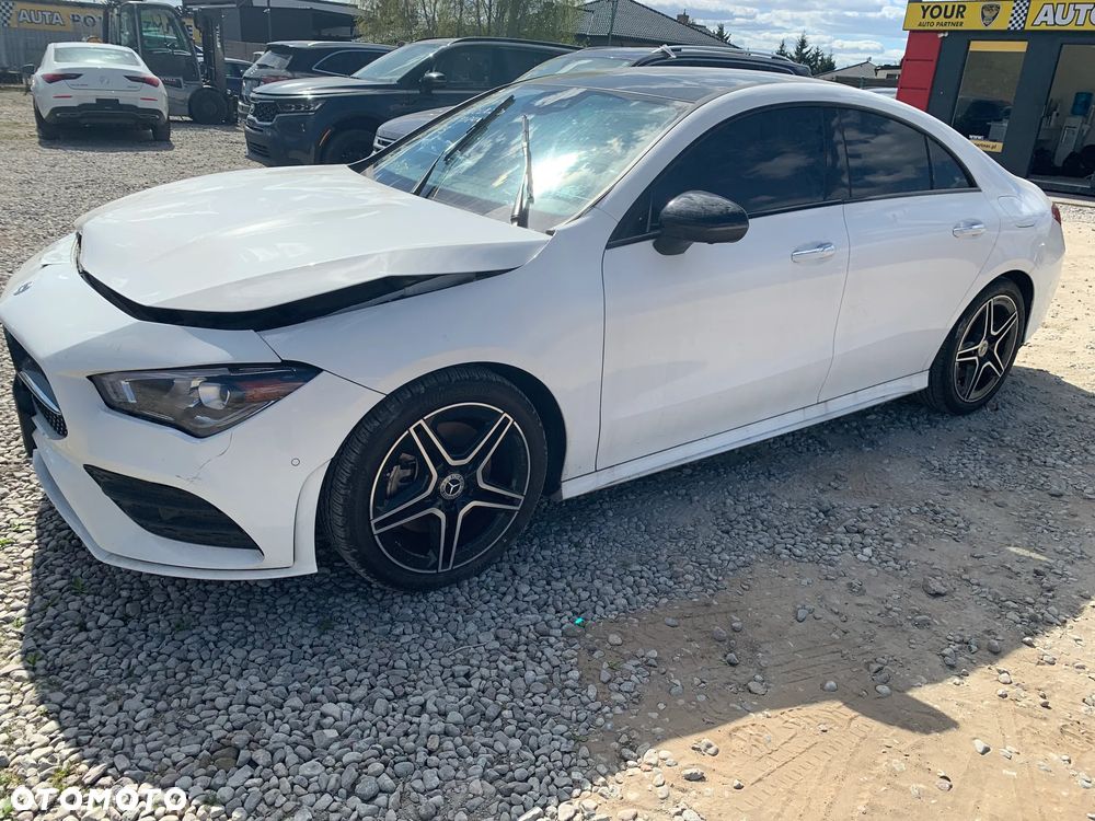 Mercedes-Benz CLA 250 4-Matic 7G-DCT - 2