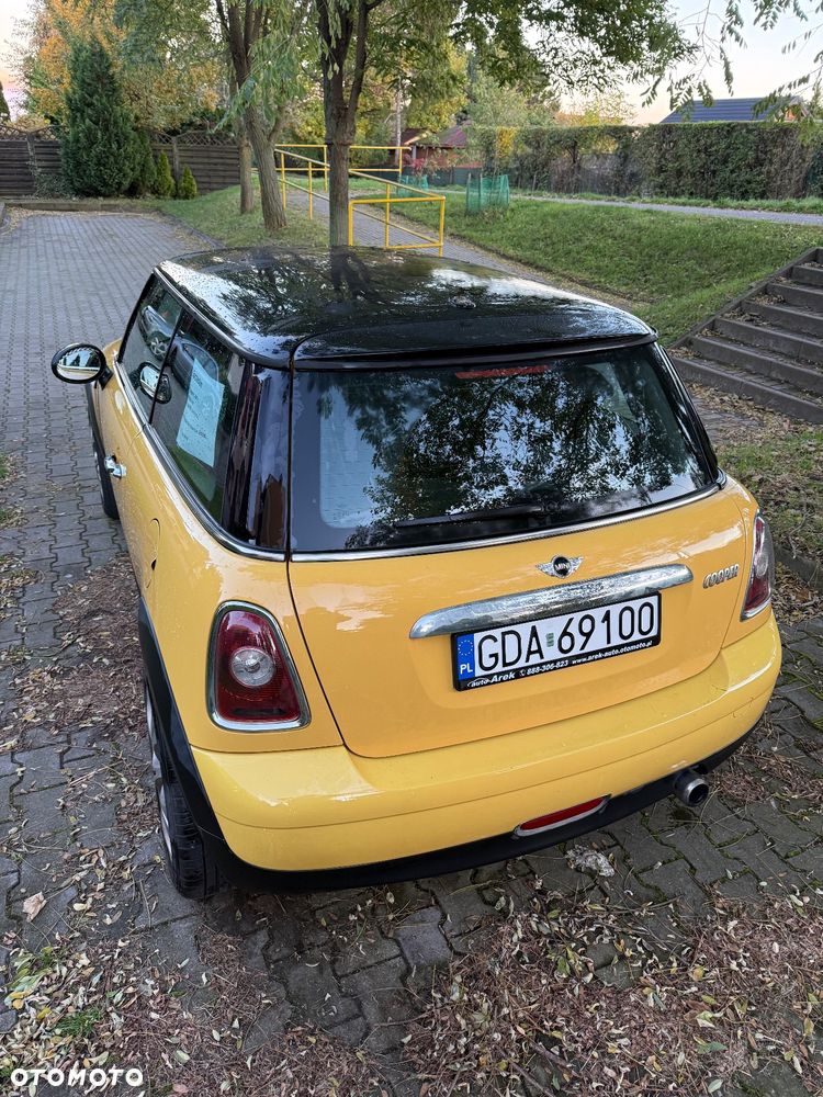 MINI Cooper Standard - 6