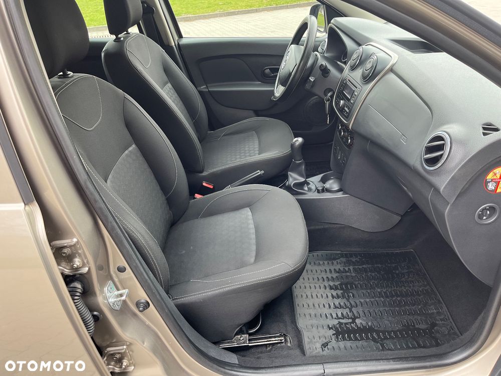 Dacia Logan 1.2 16V Ambiance - 11