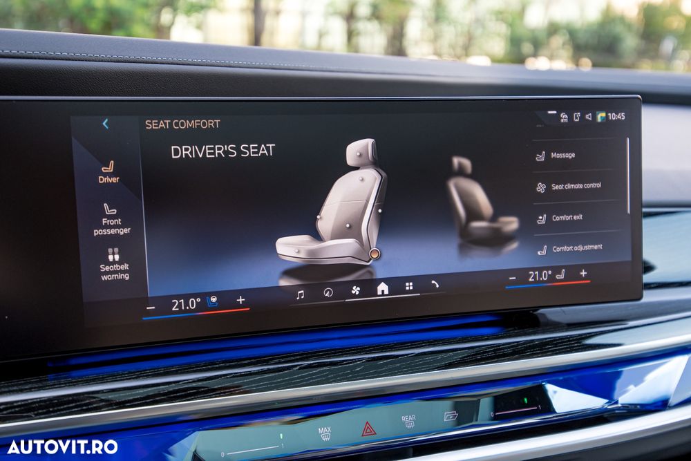 BMW Seria 7 750e xDrive AT PHEV - 23