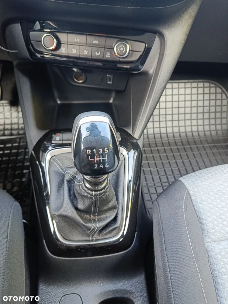 Opel Corsa - 10