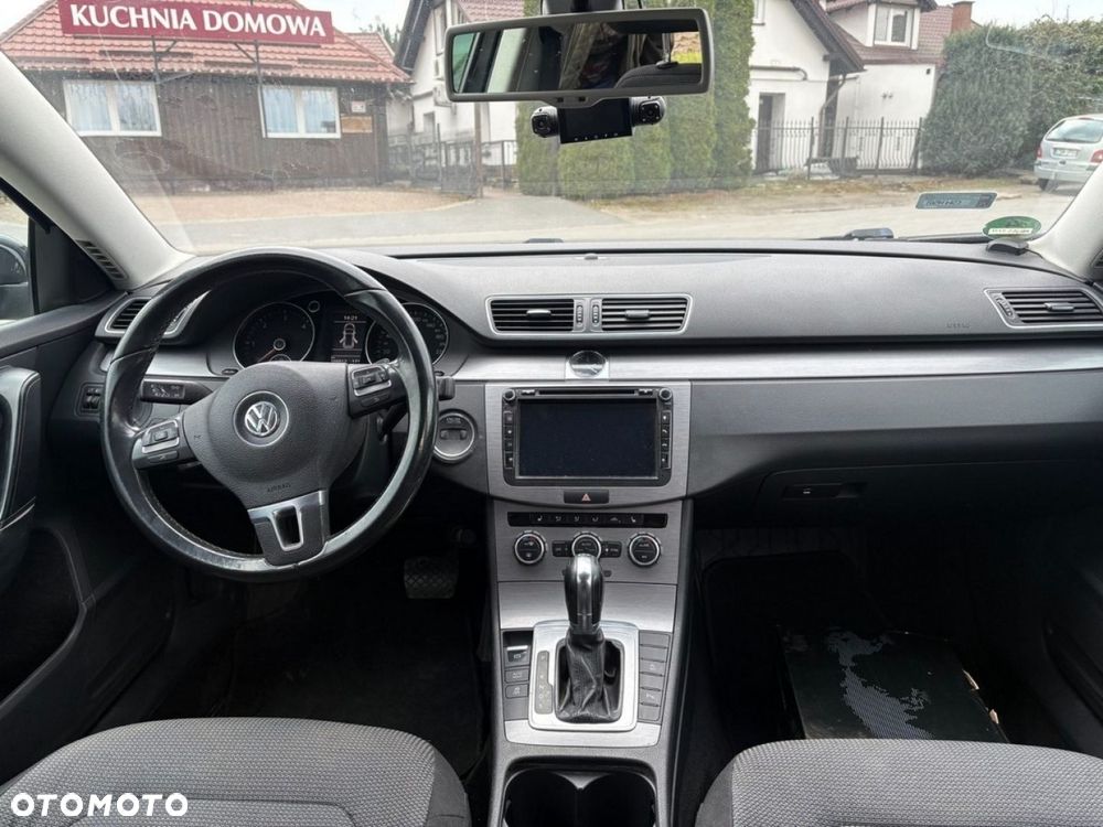 Volkswagen Passat - 6