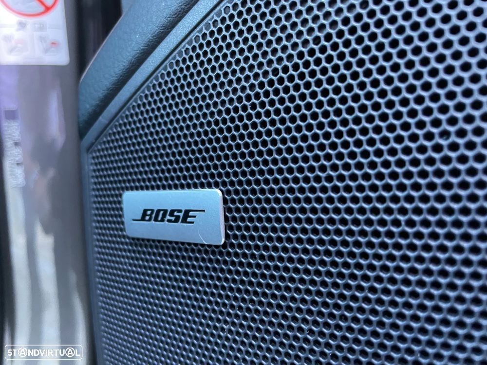 Porsche Cayenne Coupé E-Hybrid - 38