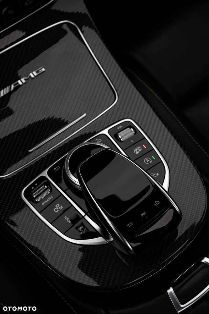 Mercedes-Benz Klasa E AMG 63 S 4-Matic+ - 24