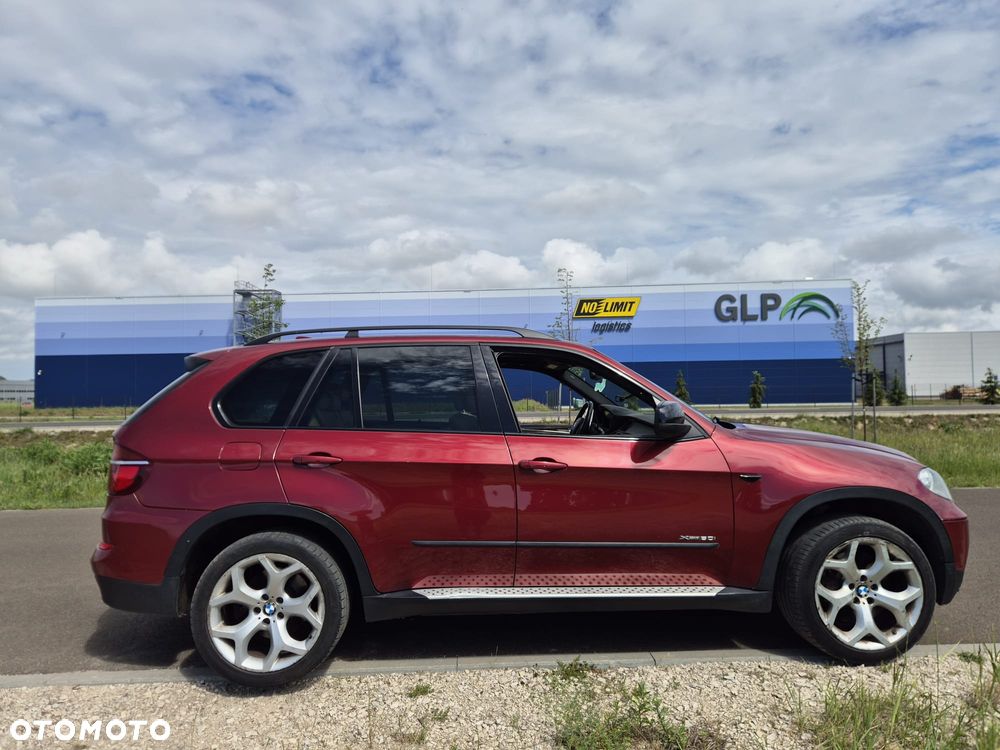 BMW X5 5.0i xDrive - 5