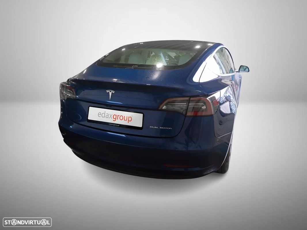 Tesla Model 3 Long-Range Dual Motor AWD - 2