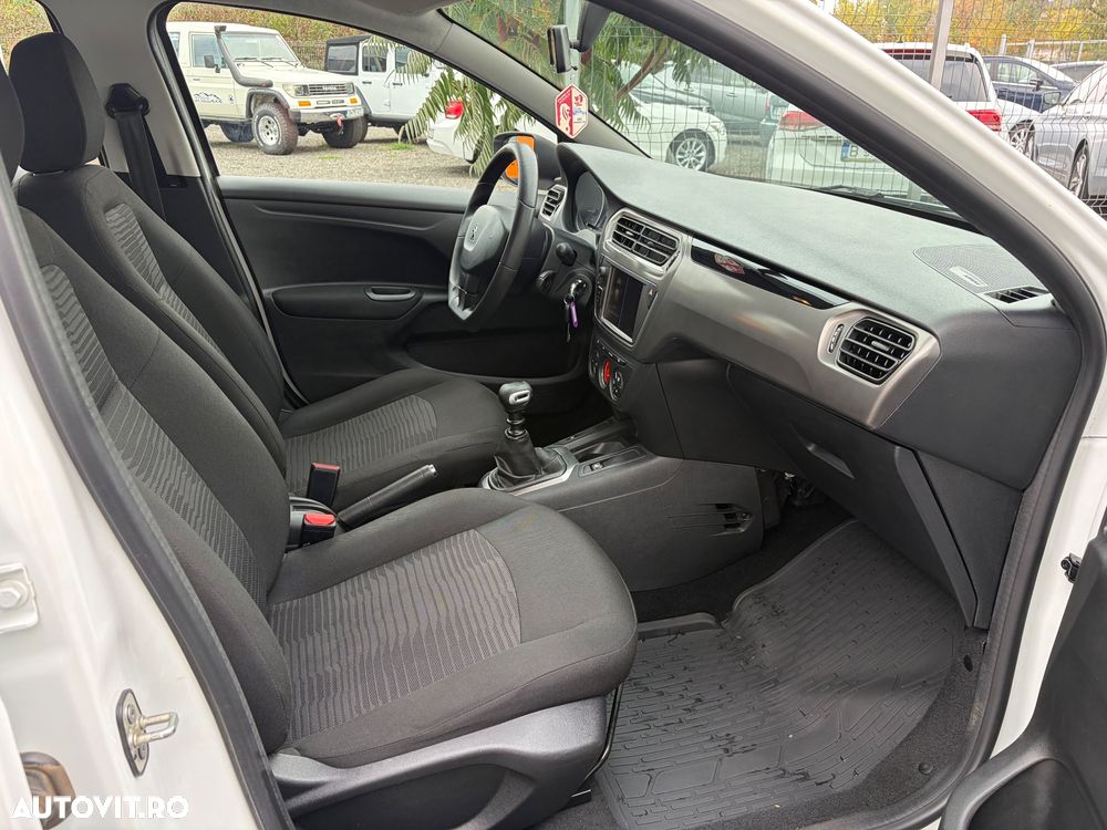 Peugeot 301 1.5 BlueHDI FAP Active - 26