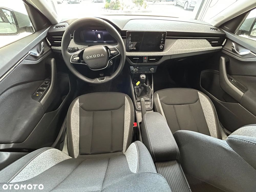 Skoda Scala 1.0 TSI Drive - 11