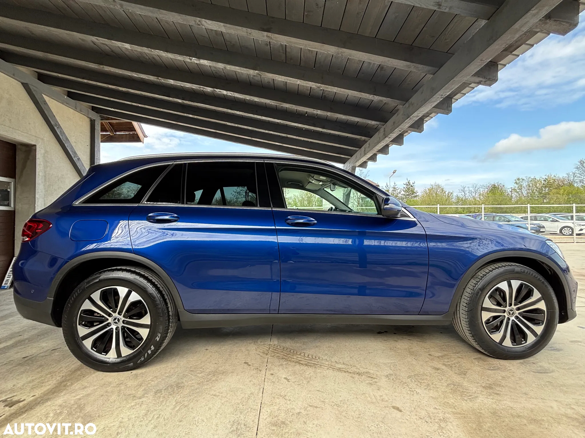 Mercedes-Benz GLC 220 d 4Matic 9G-TRONIC - 6