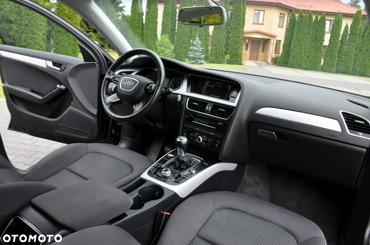 Audi A4 - 24