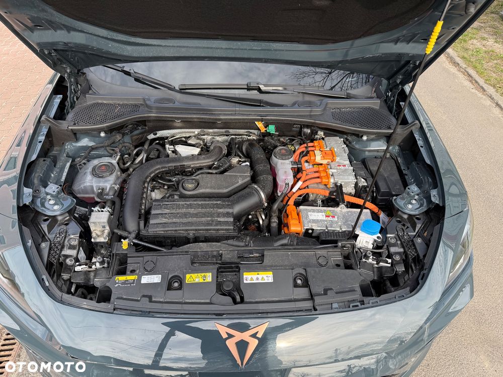 Cupra Formentor 1.5 e-Hybrid DSG VZ - 18