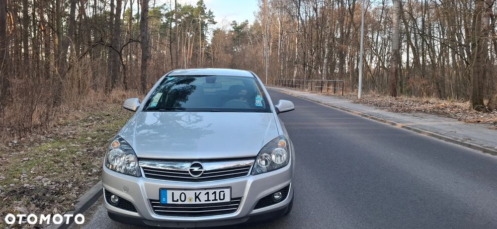 Opel Astra 1.8 Edition 111 Jahre - 4