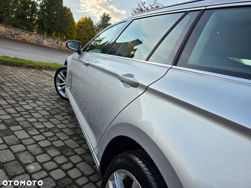 Volkswagen Passat 2.0 TDI (BlueMotion Technology) Comfortline - 11