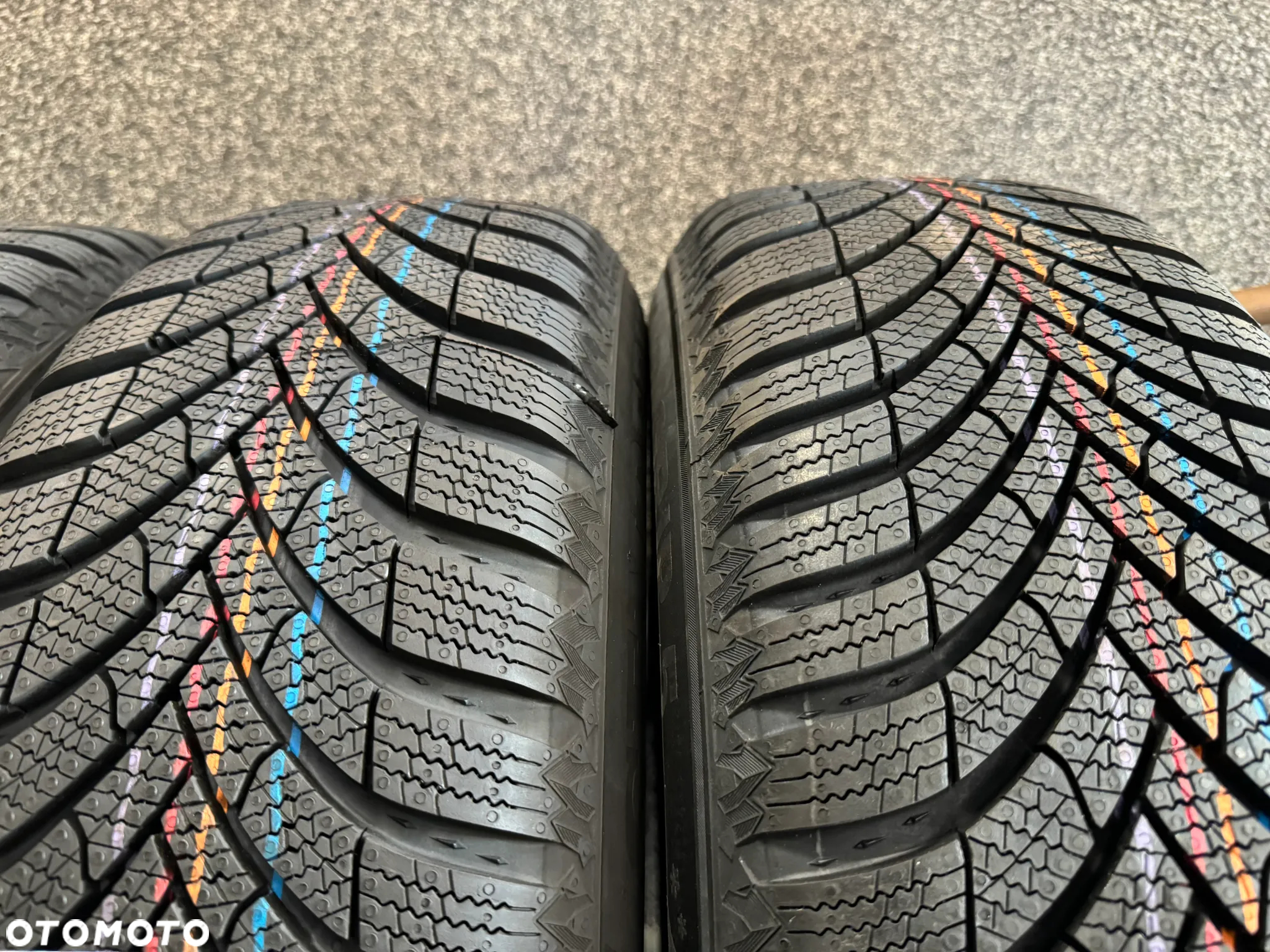 Koła Zimowe VW Touran 5TA 16 cali 5x112 4szt. Opony Zimowe Semperit 205/60/16 96H XL Nowe z kołpakami! - 15