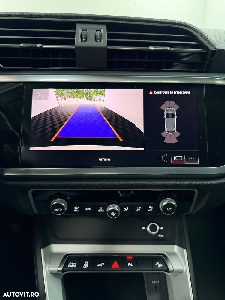 Audi Q3 45 TFSIe S tronic - 17