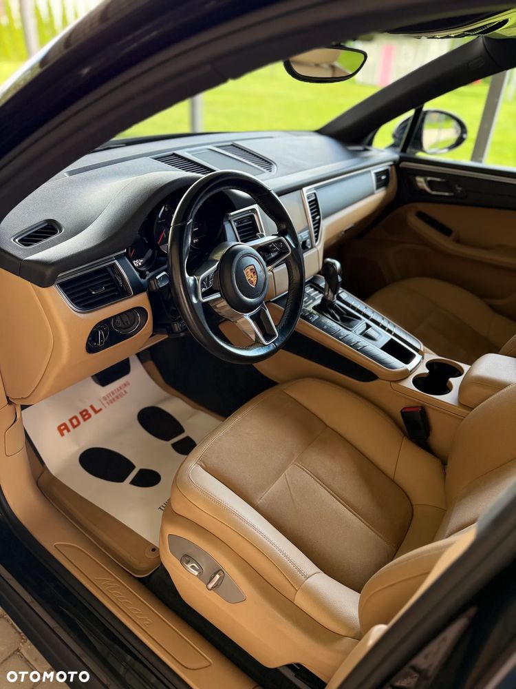 Porsche Macan - 9