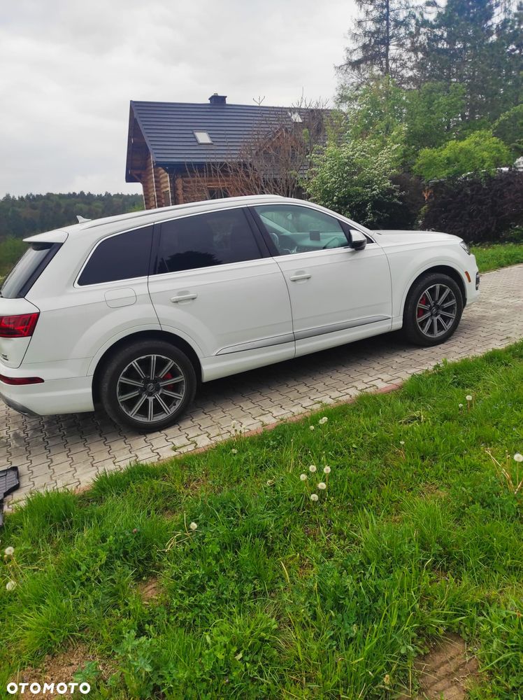 Audi Q7 - 6
