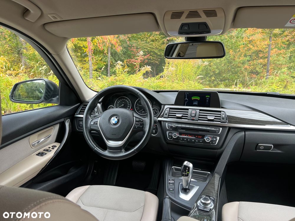 BMW Seria 3 - 32