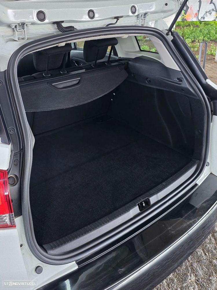 Renault Clio Sport Tourer 1.5 dCi Dynamique S - 9