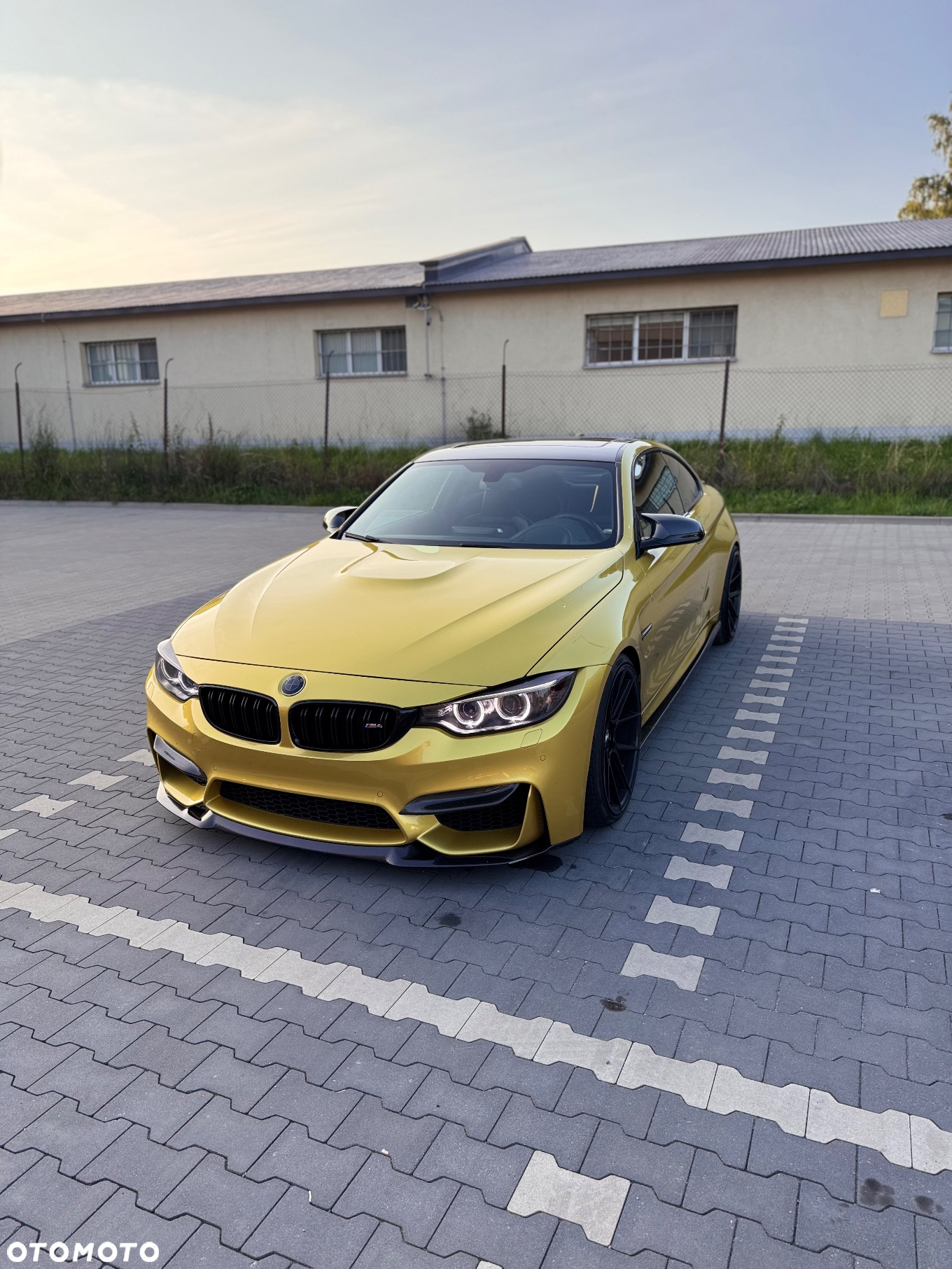BMW M4 DKG - 3