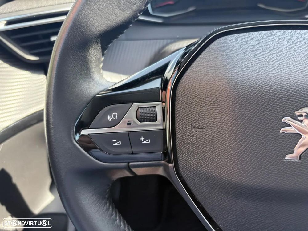 Peugeot 208 1.2 PureTech Active Pack - 35