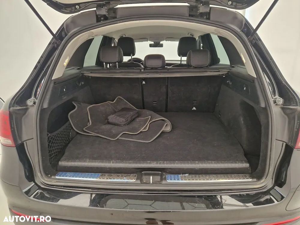 Mercedes-Benz GLC - 5