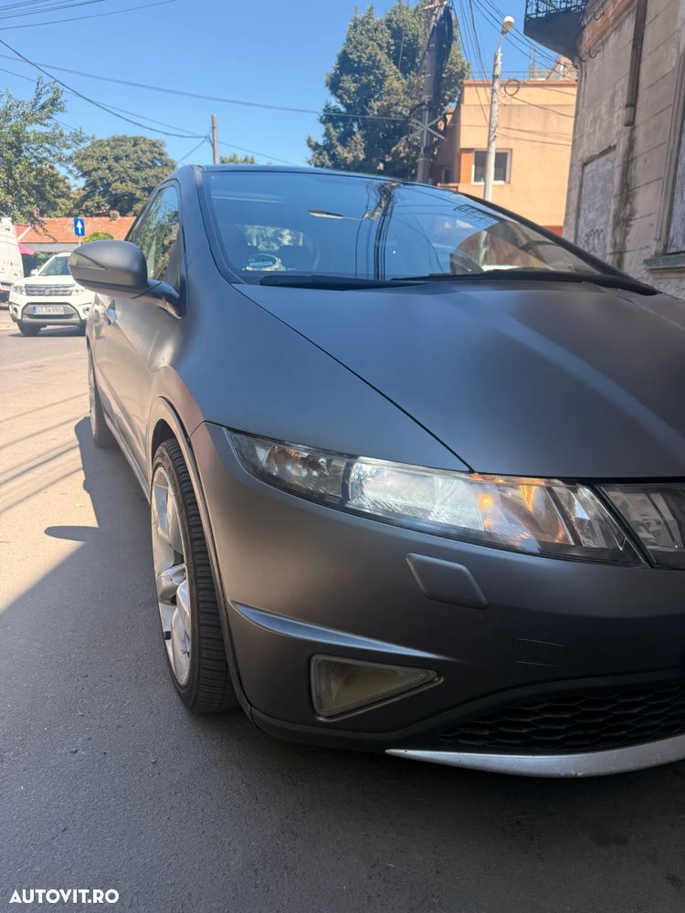 Honda Civic 1.8i-VTEC i-SHIFT Type S - 8
