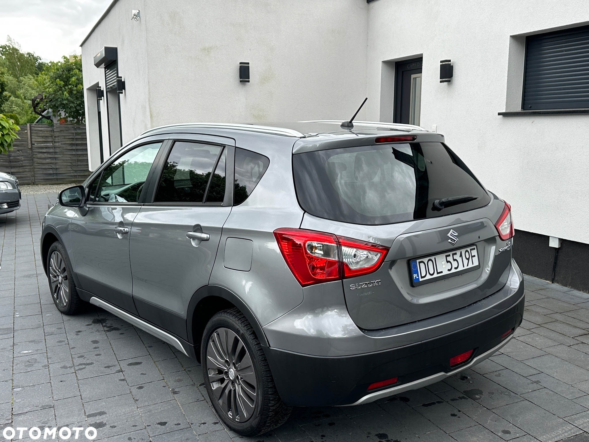 Suzuki SX4 S-Cross - 10