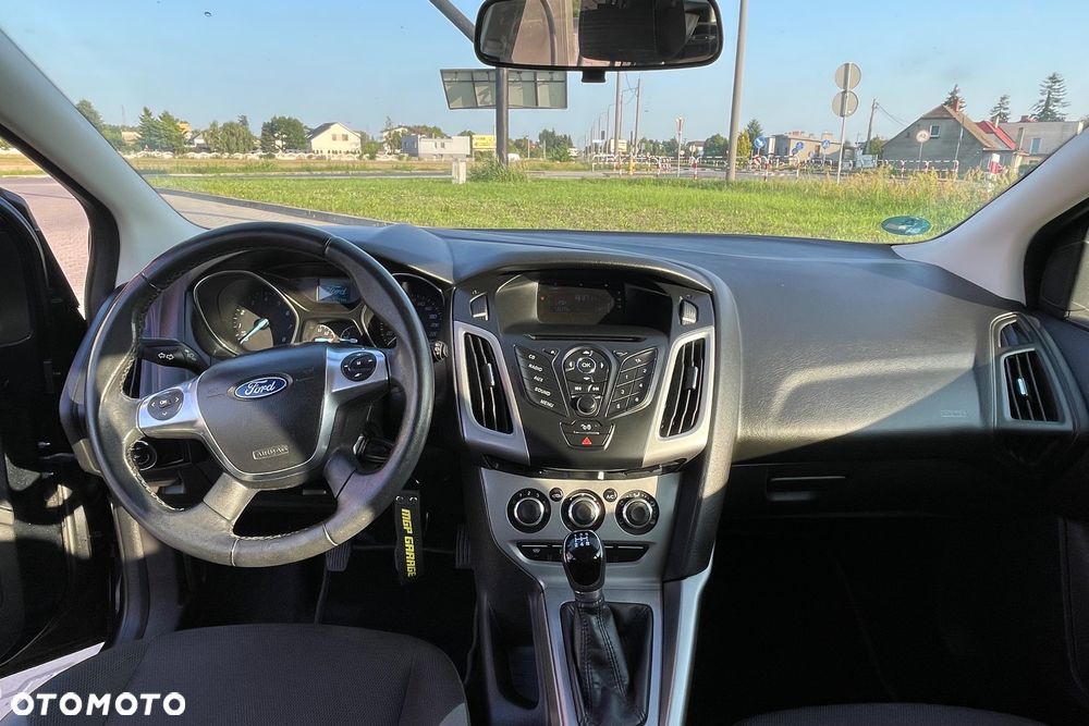 Ford Focus 1.0 EcoBoost Start-Stopp-System Trend - 25