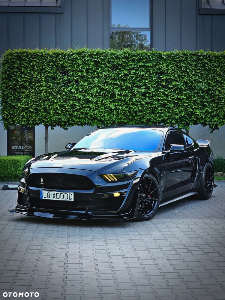 Ford Mustang 5.0 V8 GT - 3