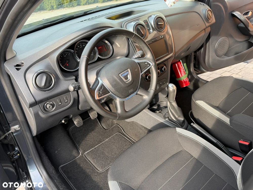 Dacia Sandero Stepway TCe 90 (S&S) Essential - 9