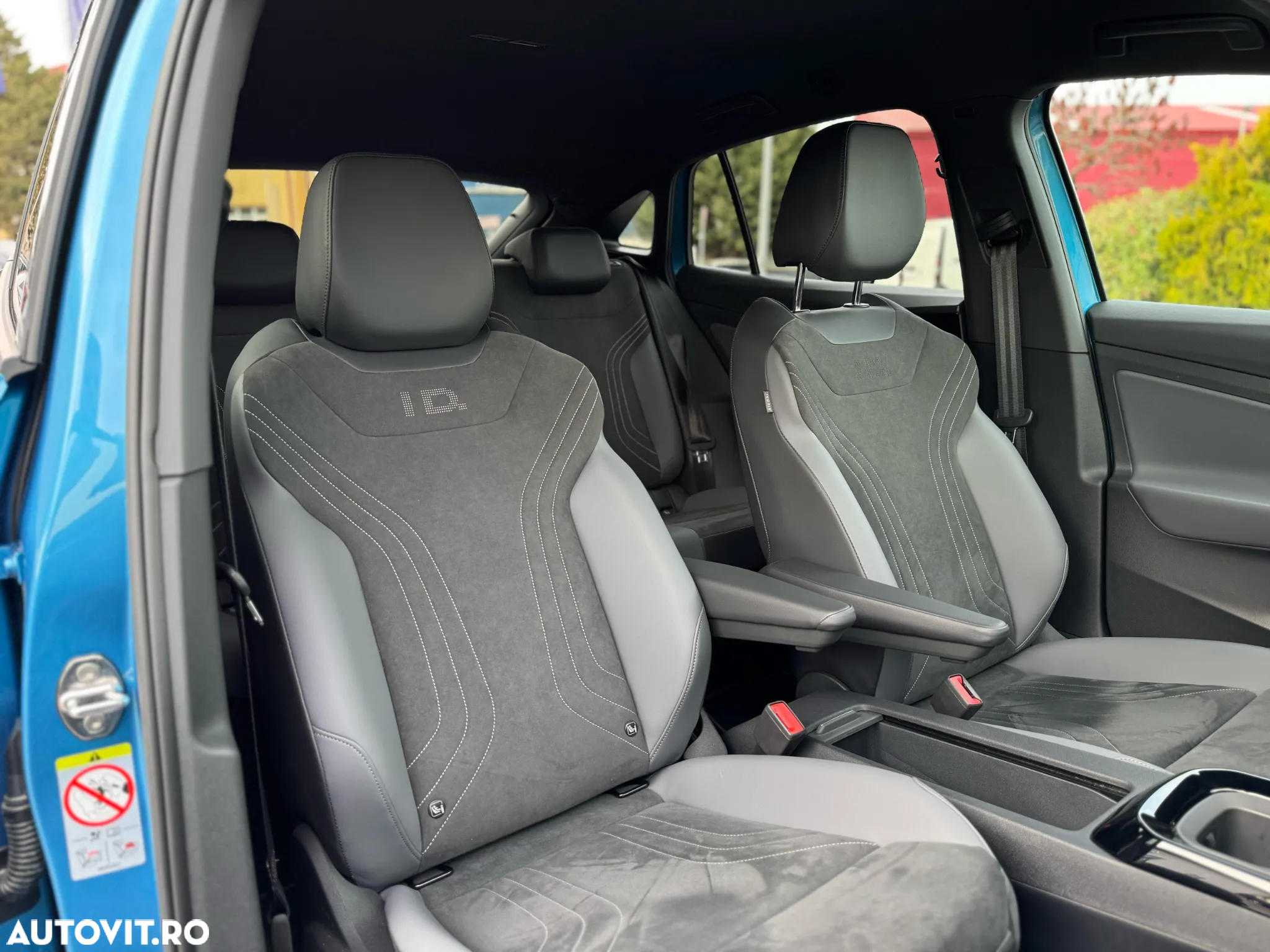 Volkswagen ID.5 77 kWh Pro Advanced - 12