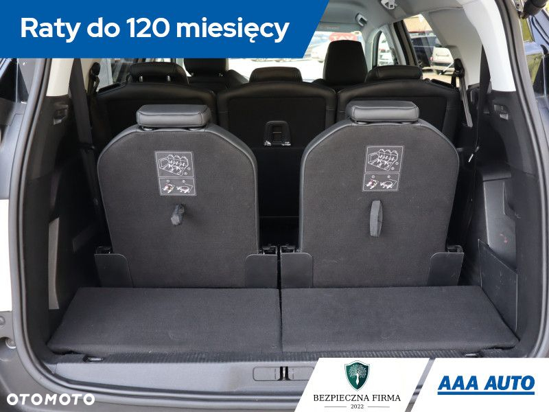 Peugeot 5008 - 15