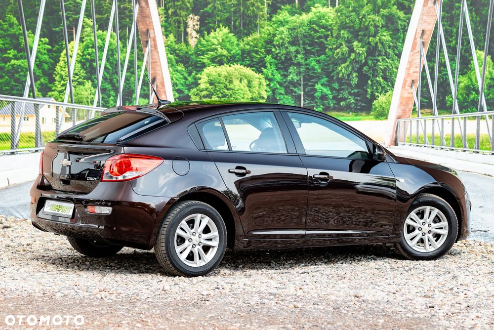 Chevrolet Cruze - 3