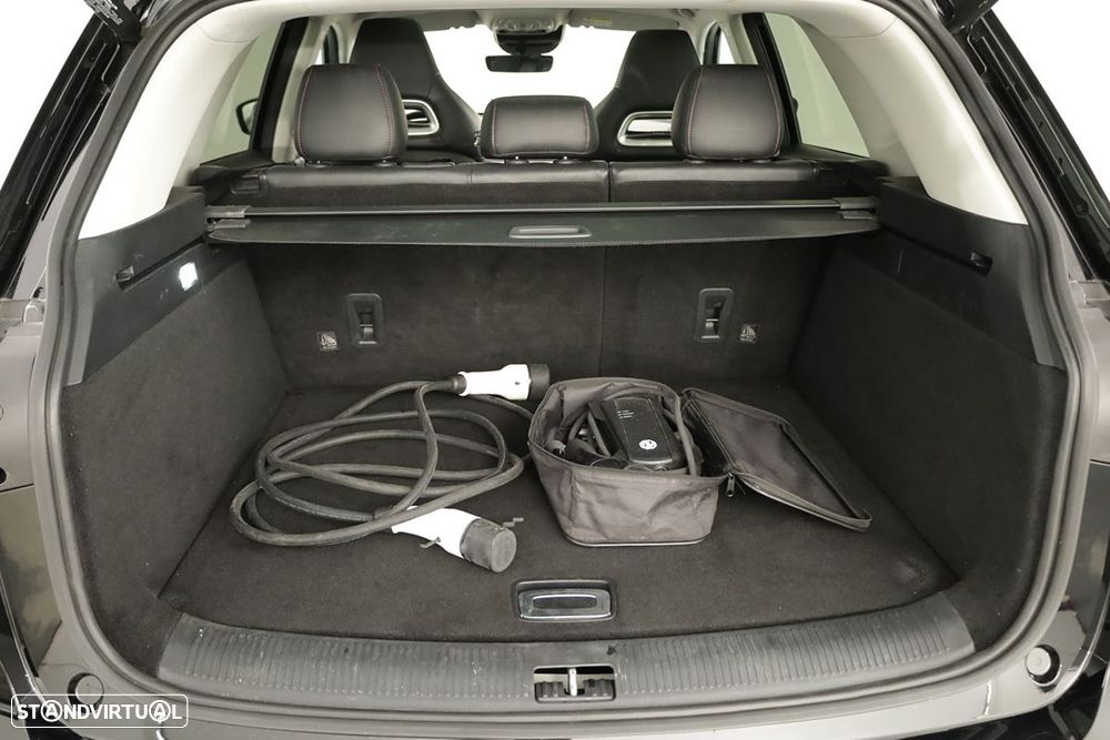 MG EHS 1.5 T-GDI Plug-in Hybrid Luxury - 27