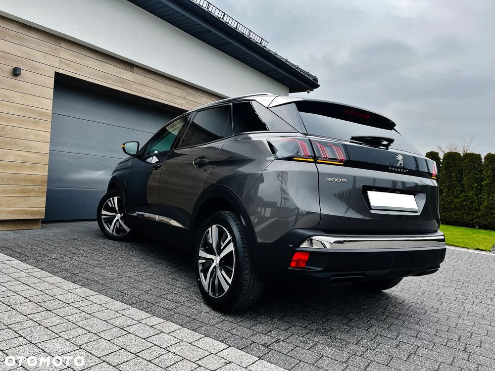 Peugeot 3008 1.2 PureTech Road Trip S&S - 4