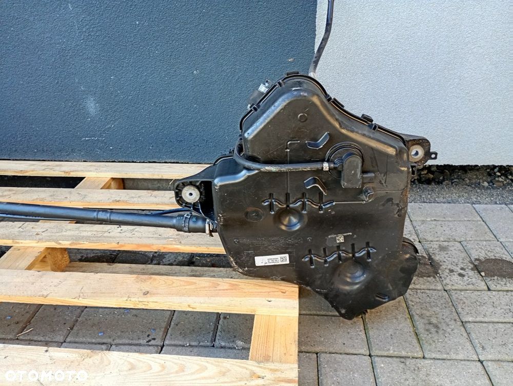 zbiornik adblue pompa przewód bmw 3 g20 g21 2.0 d 190 km 7418879 7454338 - 7