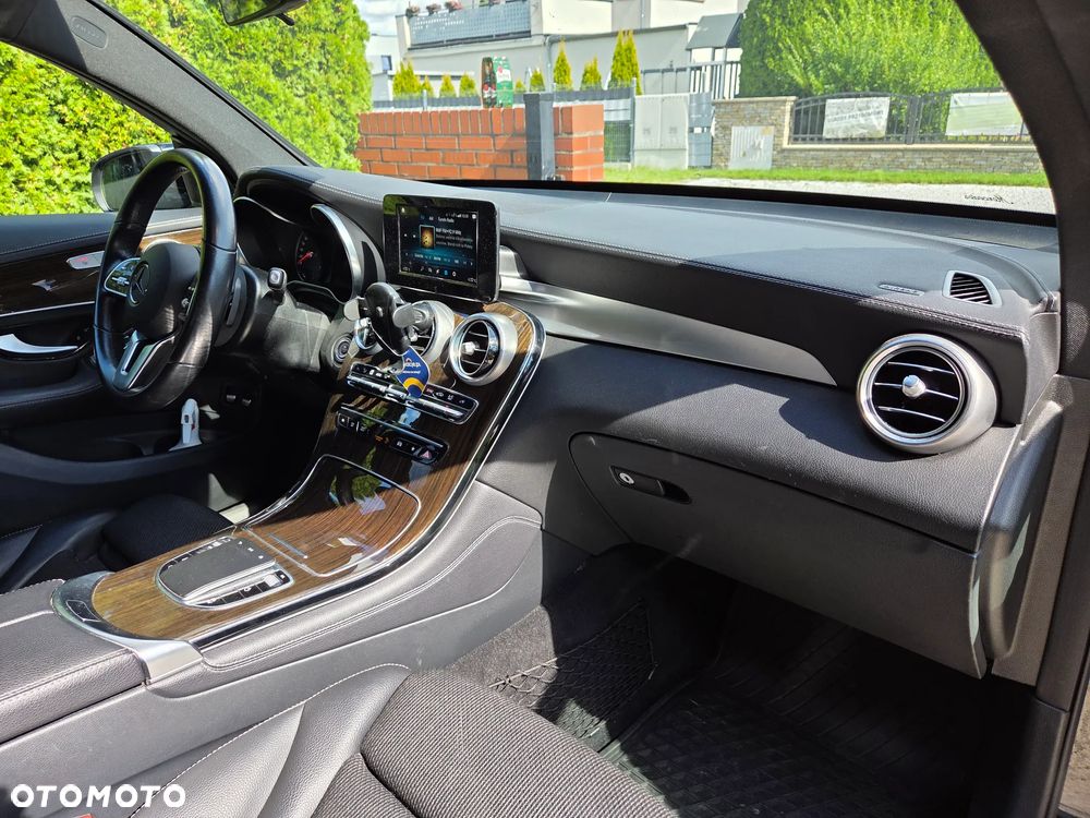 Mercedes-Benz GLC 200 d 4-Matic Business Edition - 18