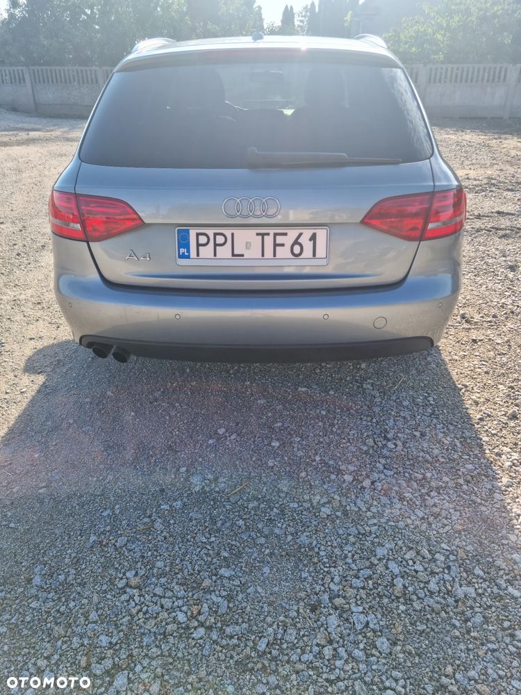 Audi A4 Avant 2.0 TDI - 4