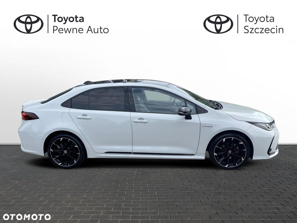 Toyota Corolla - 10