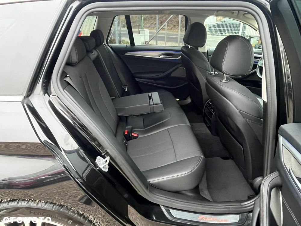 BMW Seria 5 530i xDrive GPF Sport Line sport - 21