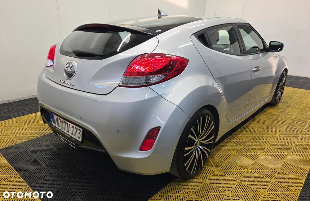 Hyundai Veloster 1.6 blue Premium - 6