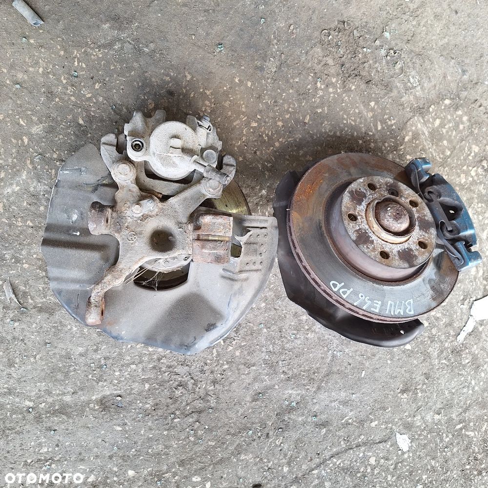 ZWROTNICA PIASTA PRAWA LEWA BMW E46 2.0 D - 1