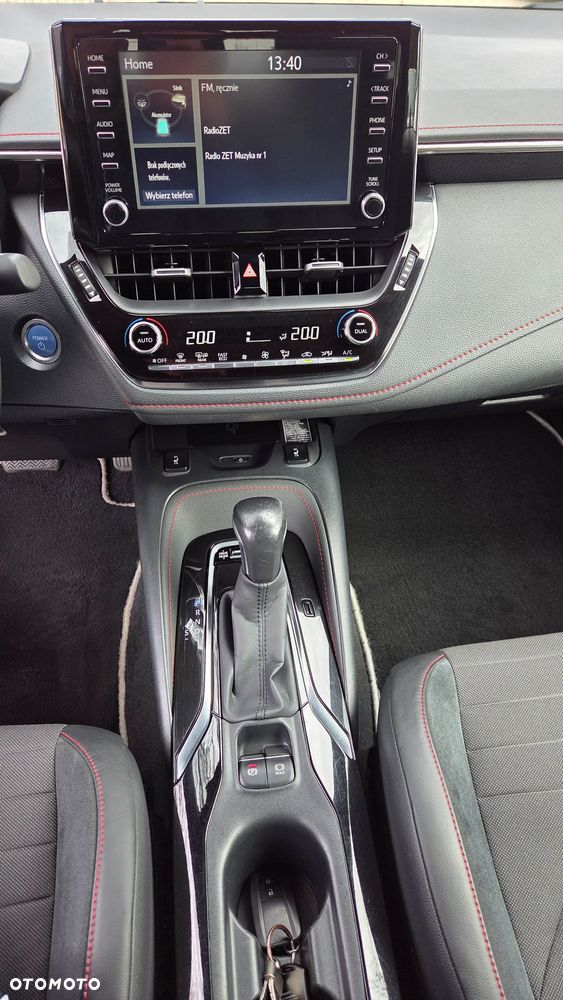 Toyota Corolla 2.0 Hybrid Executive - 17