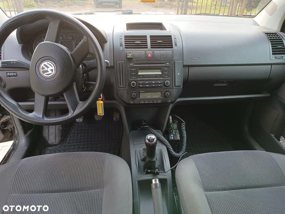 Volkswagen Polo - 10