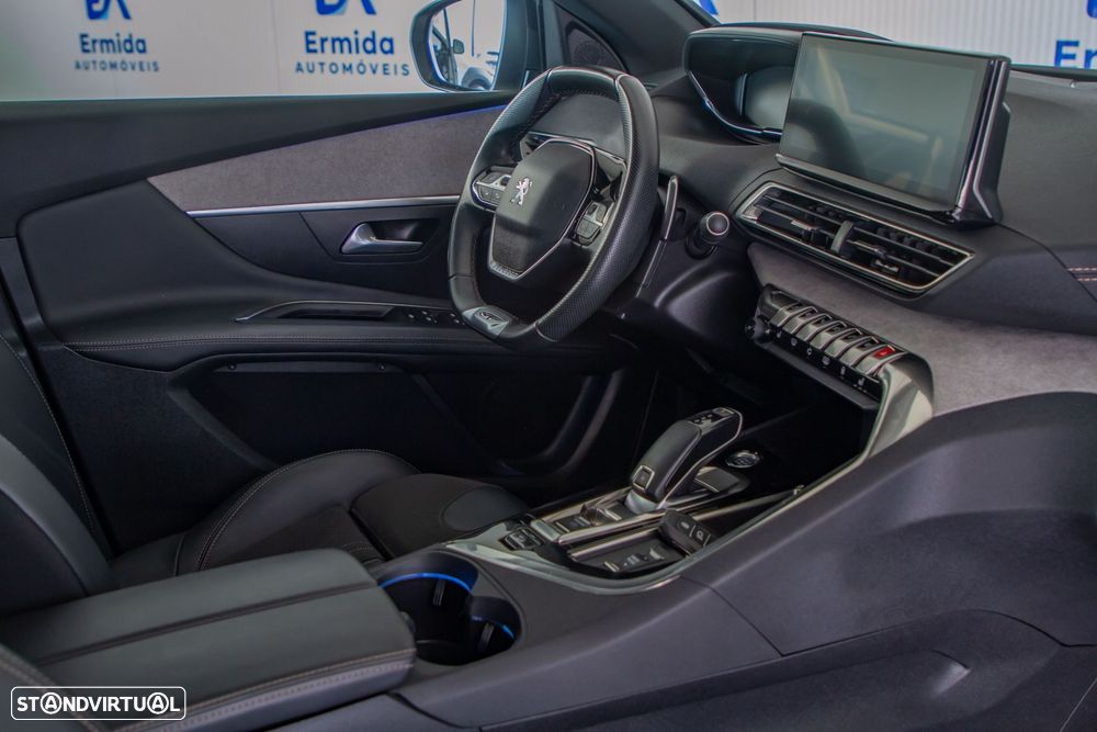 Peugeot 3008 1.5 BlueHDi GT EAT8 - 41